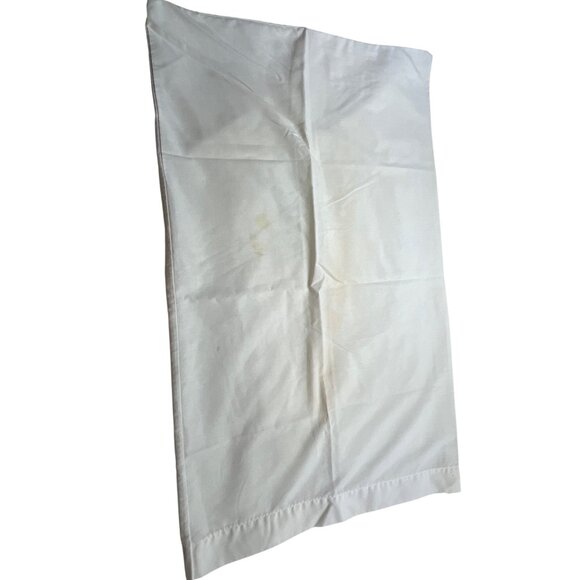 Set Of 6 White Pillowcases 20" X 30" With Light Stains & Wrinkles 91g - Picture 10 of 14